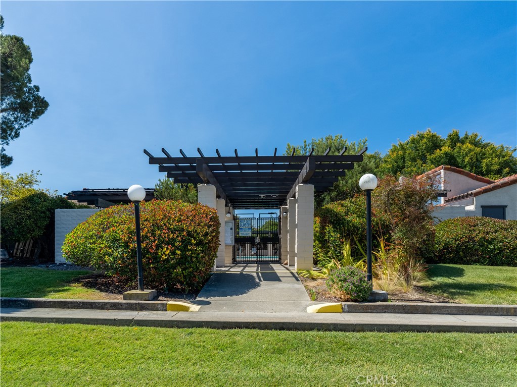 21 Vista Ln, San Luis Obispo, CA 93401
