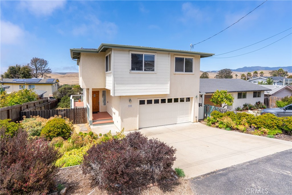 929 Marina, Morro Bay, CA 93442