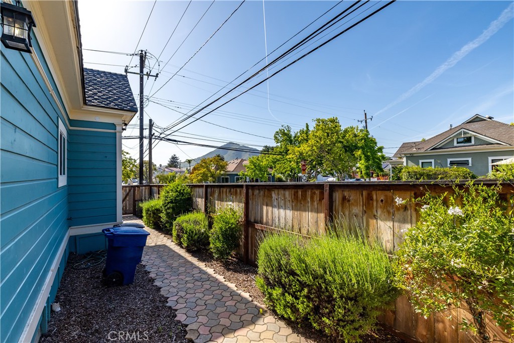2006 Chorro, San Luis Obispo, CA 93401