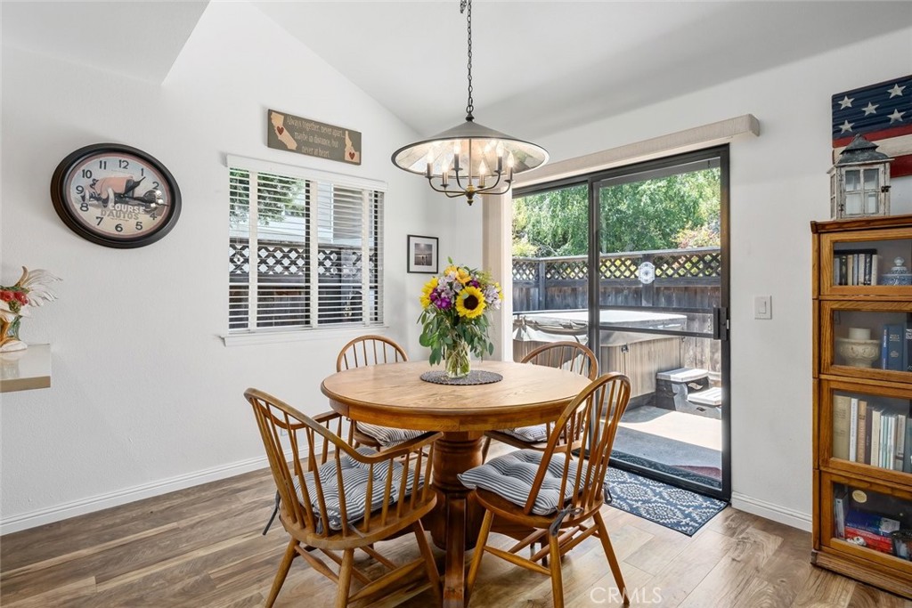 3227 Via Ensenada, San Luis Obispo, CA 93401