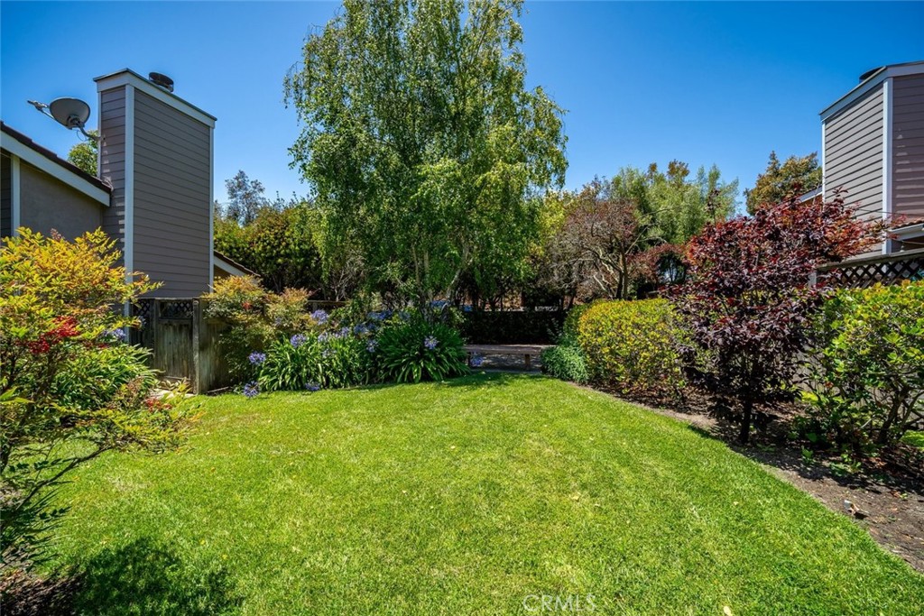 3227 Via Ensenada, San Luis Obispo, CA 93401