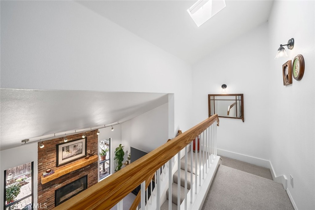 3227 Via Ensenada, San Luis Obispo, CA 93401