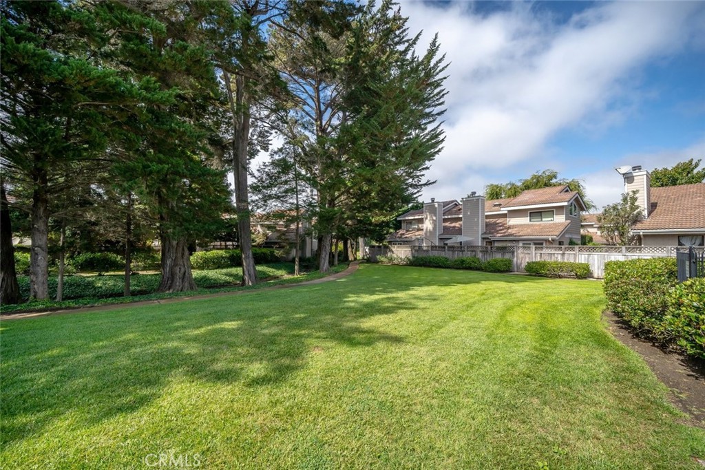 3227 Via Ensenada, San Luis Obispo, CA 93401