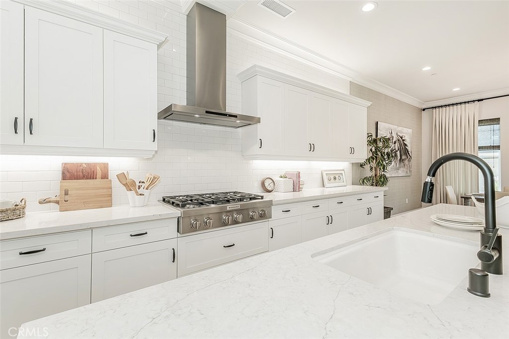 11609 N Sandy Par, Fresno, CA 93730