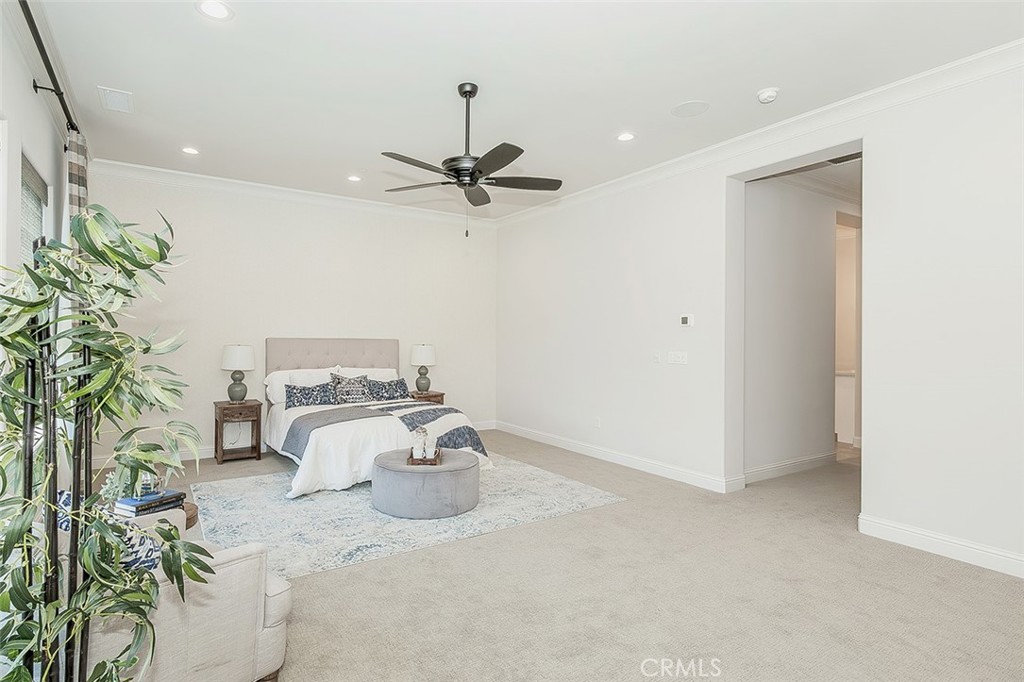 11609 N Sandy Par, Fresno, CA 93730