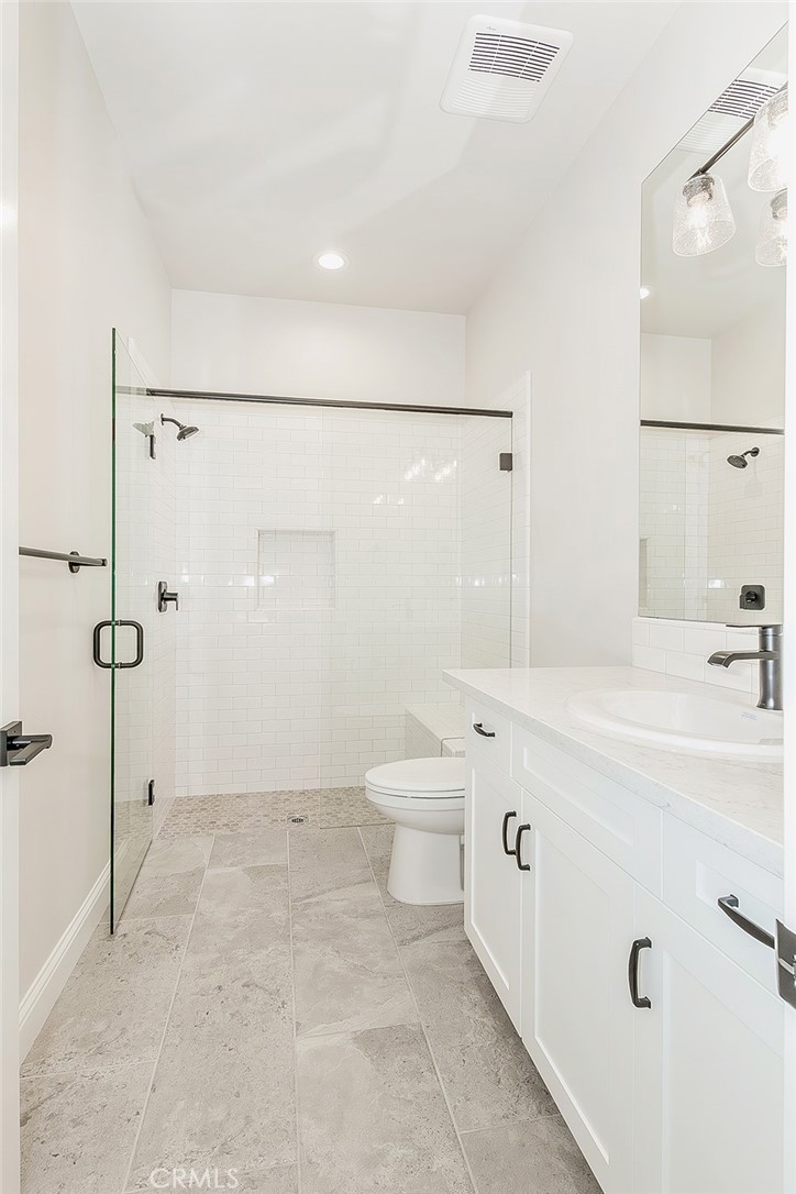 11609 N Sandy Par, Fresno, CA 93730