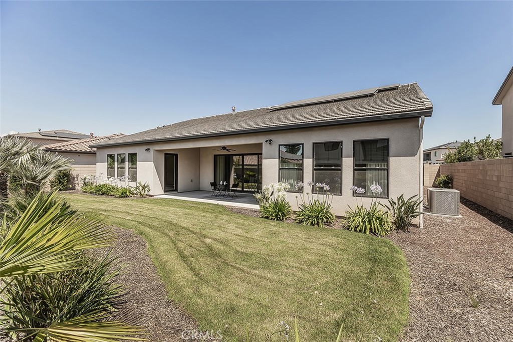 11609 N Sandy Par, Fresno, CA 93730