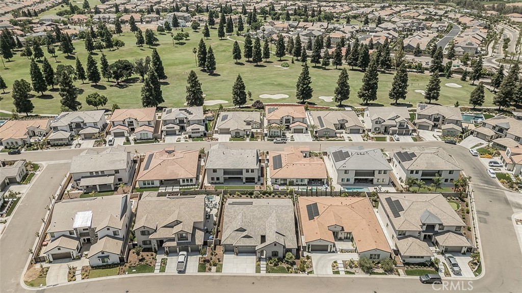 11609 N Sandy Par, Fresno, CA 93730