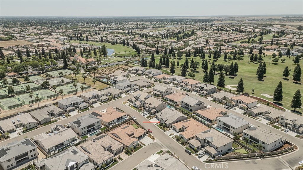 11609 N Sandy Par, Fresno, CA 93730