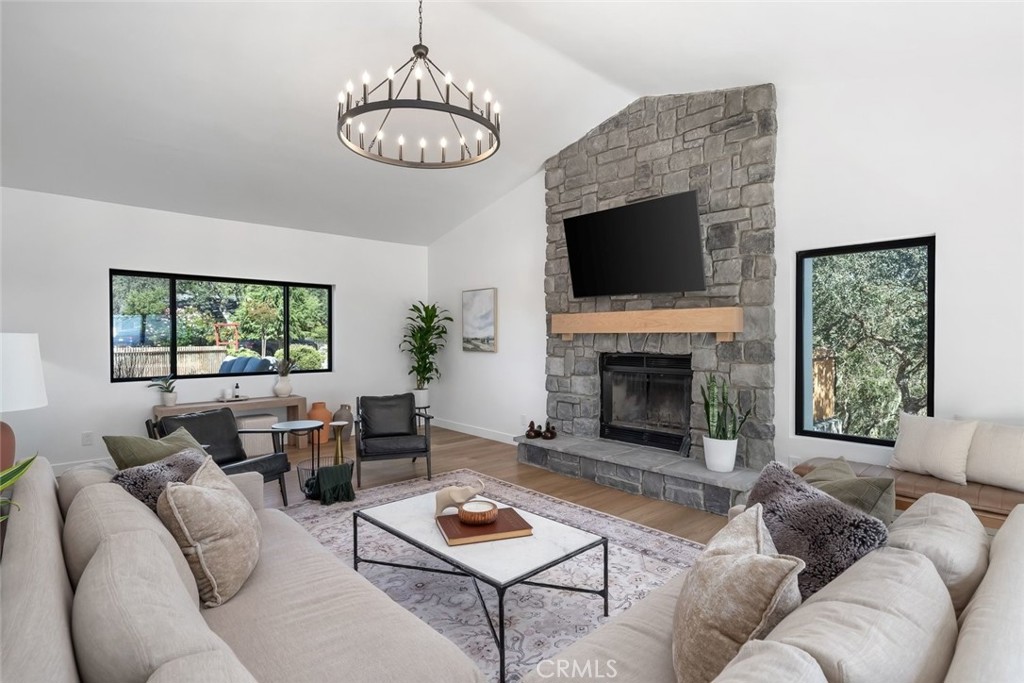34 Terrace Hill Dr, Paso Robles, CA 93446