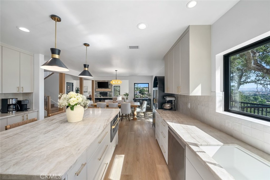 34 Terrace Hill Dr, Paso Robles, CA 93446