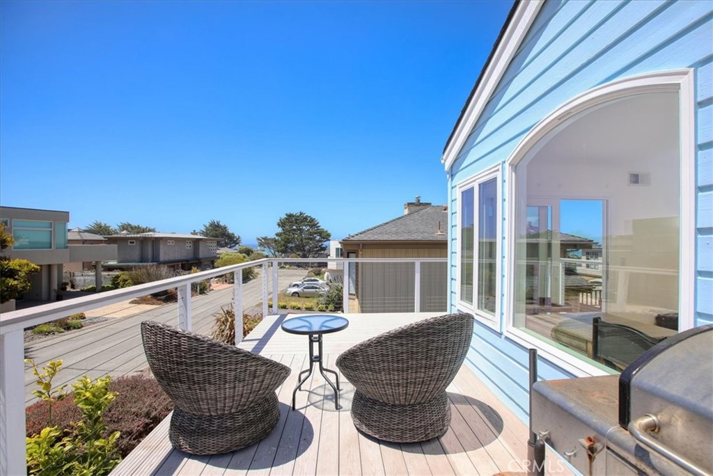 1945 Windsor, Cambria, CA 93428