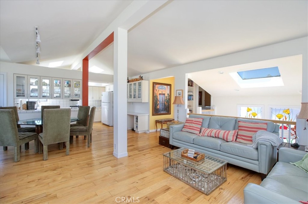 1945 Windsor, Cambria, CA 93428