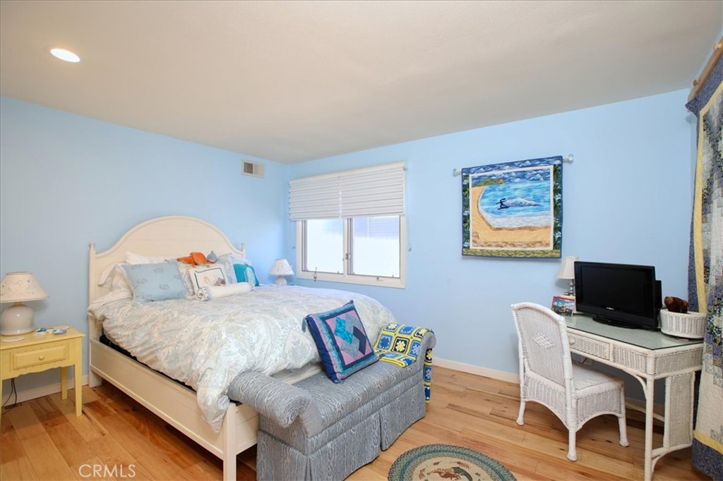 1945 Windsor, Cambria, CA 93428