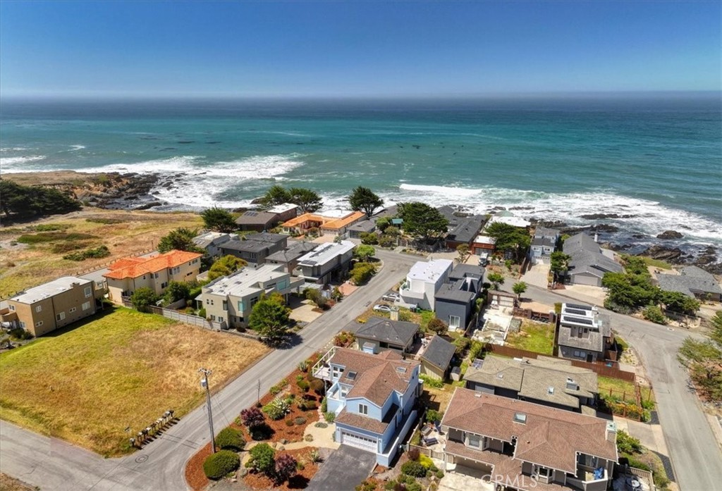 1945 Windsor, Cambria, CA 93428