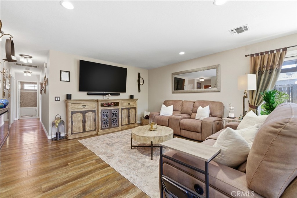 1016 Pamela Ct, Paso Robles, CA 93446
