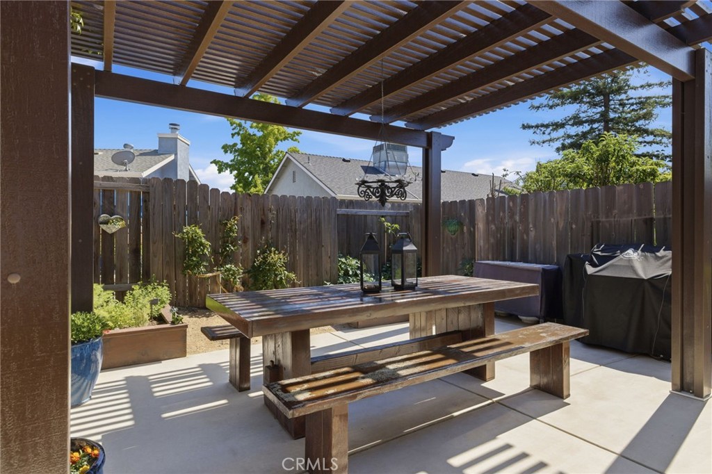 1016 Pamela Ct, Paso Robles, CA 93446