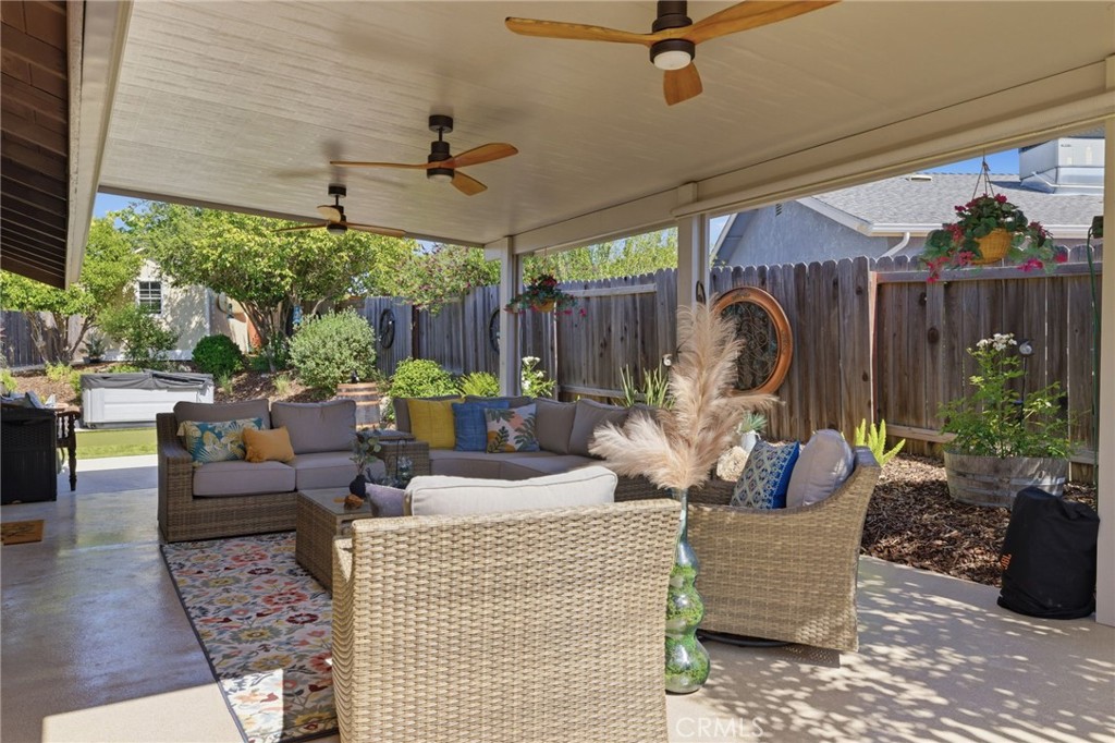 1016 Pamela Ct, Paso Robles, CA 93446