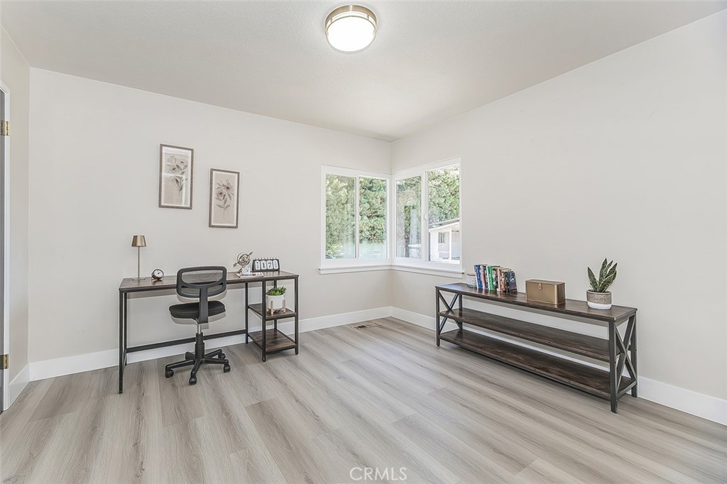 5383 N Easterby, Fresno, CA 93727