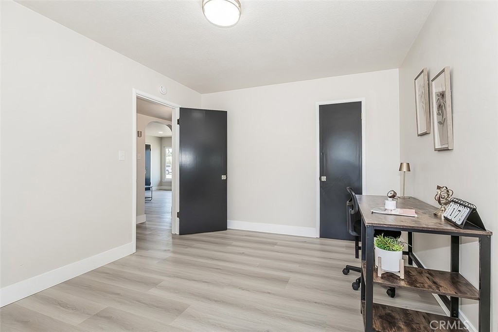 5383 N Easterby, Fresno, CA 93727