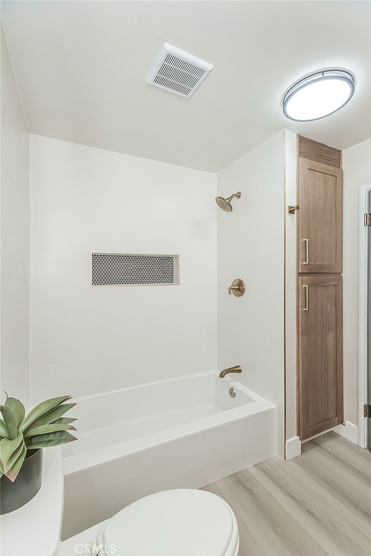 5383 N Easterby, Fresno, CA 93727