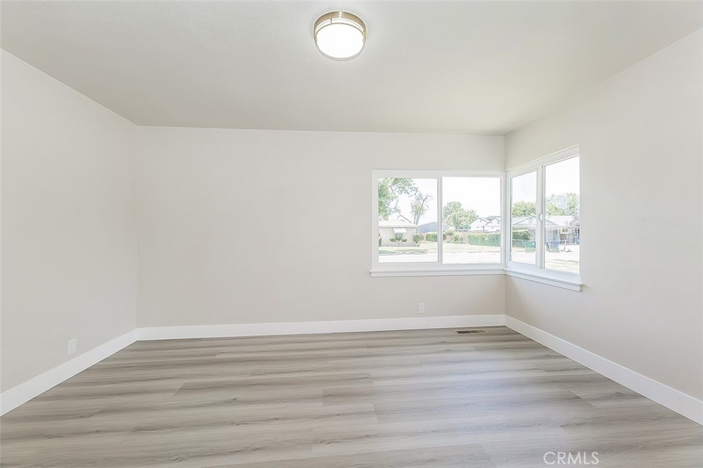 5383 N Easterby, Fresno, CA 93727
