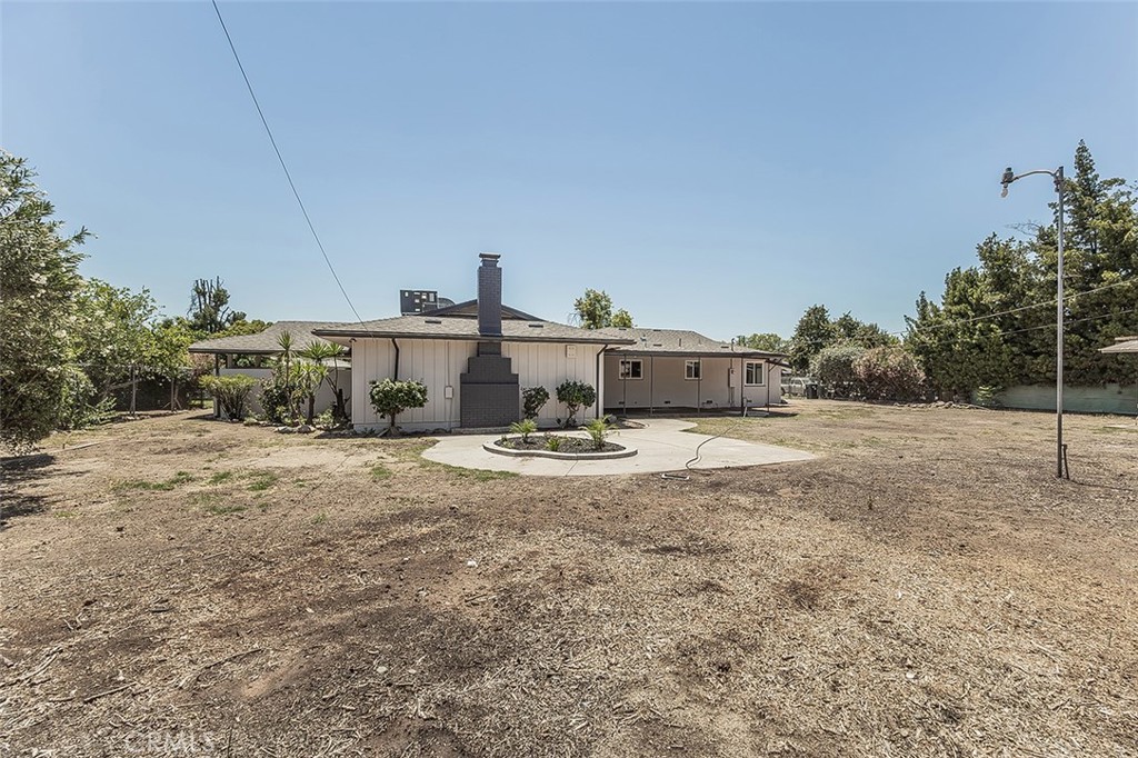 5383 N Easterby, Fresno, CA 93727