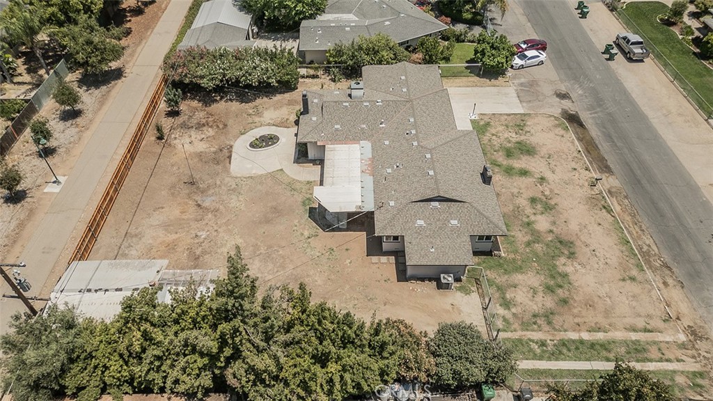 5383 N Easterby, Fresno, CA 93727