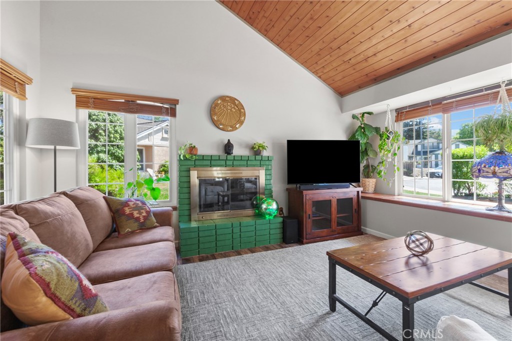 844 Escuela Ct, San Luis Obispo, CA 93405