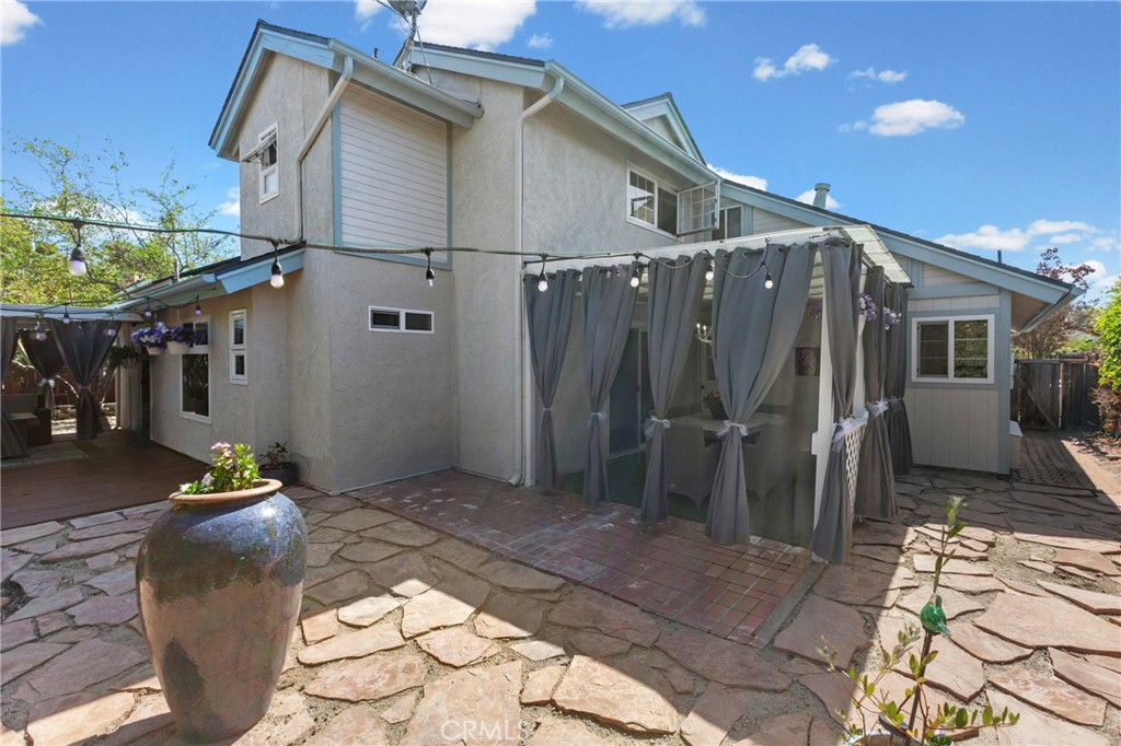 844 Escuela Ct, San Luis Obispo, CA 93405