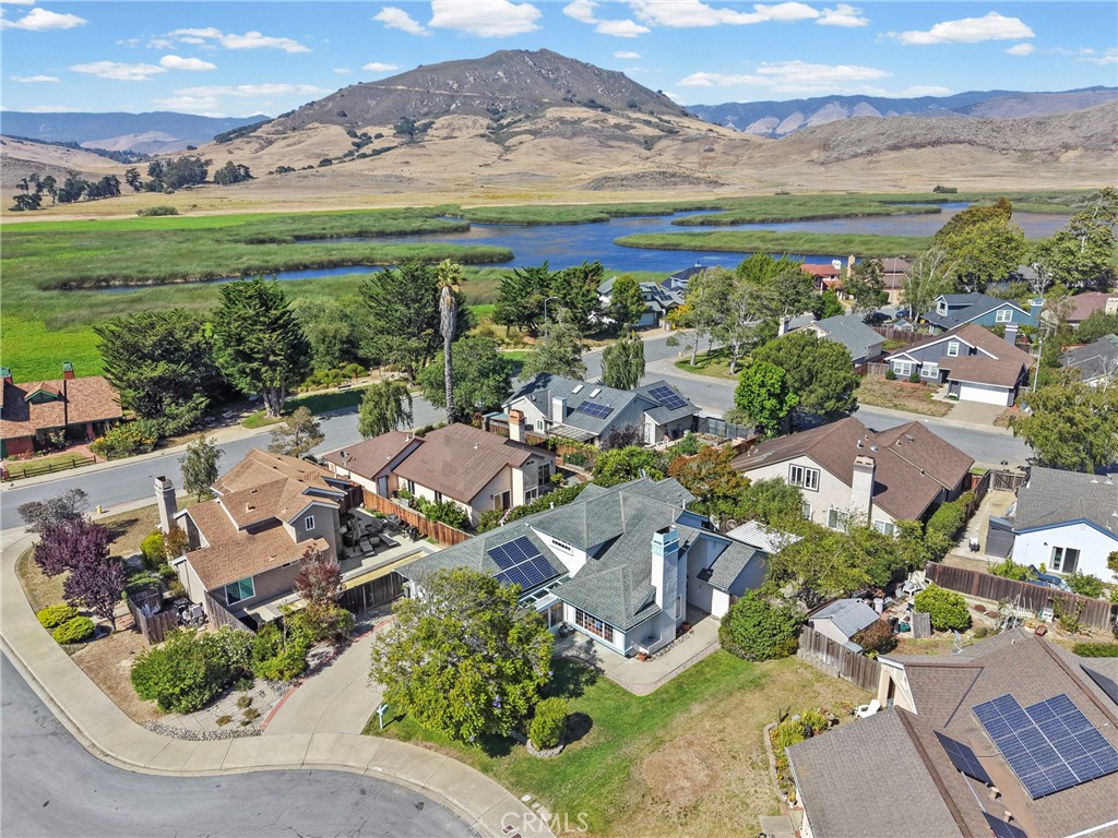 844 Escuela Ct, San Luis Obispo, CA 93405