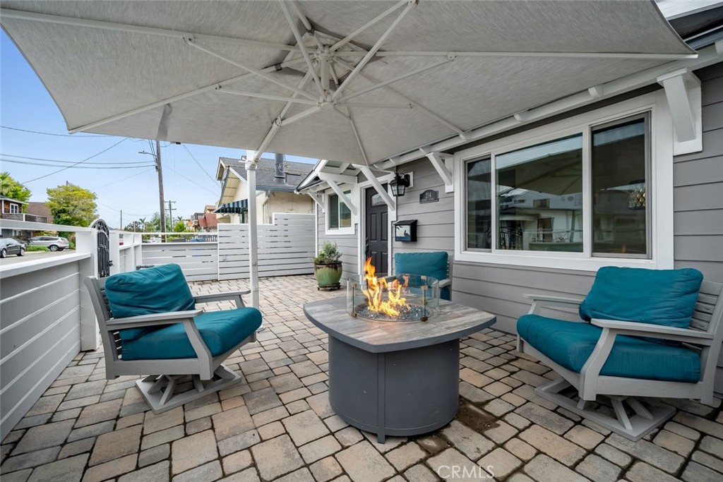214 Boeker Ave, Pismo Beach, CA 93449