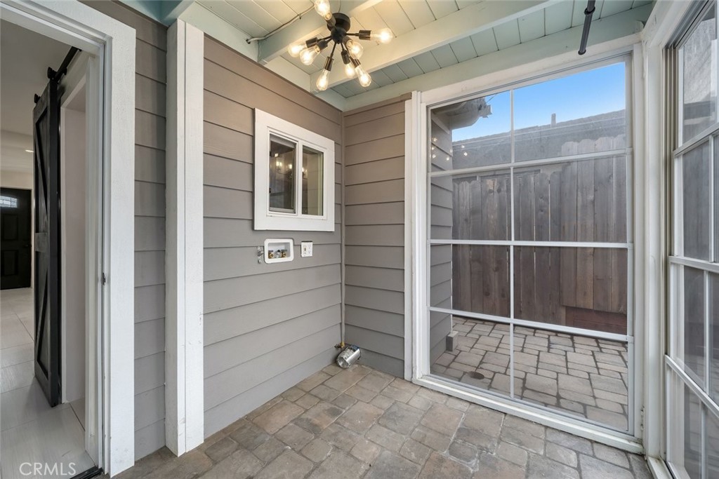 214 Boeker Ave, Pismo Beach, CA 93449