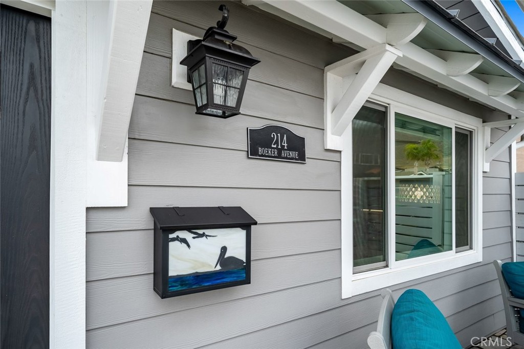214 Boeker Ave, Pismo Beach, CA 93449