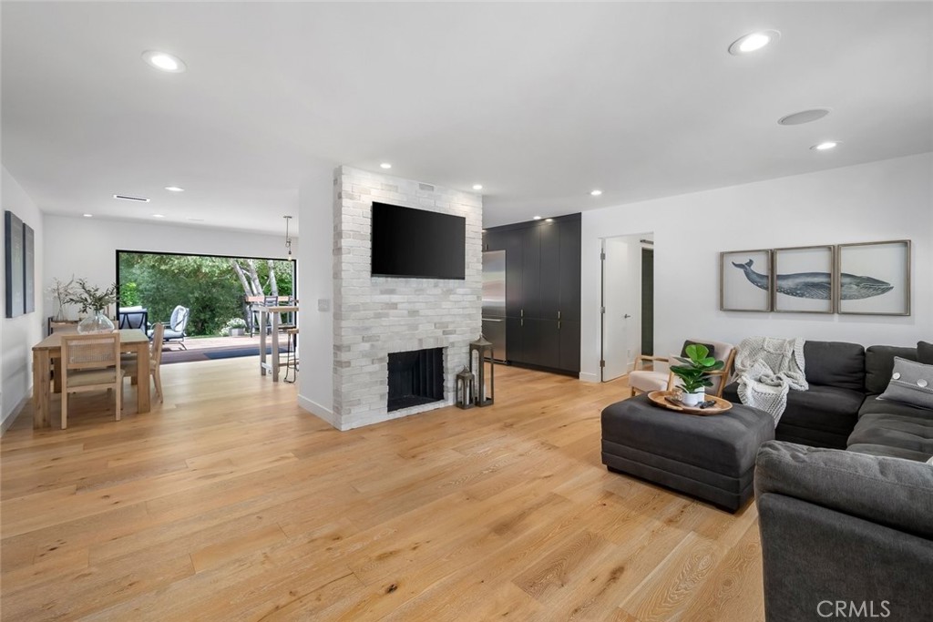 2038 San Luis Dr, San Luis Obispo, CA 93401