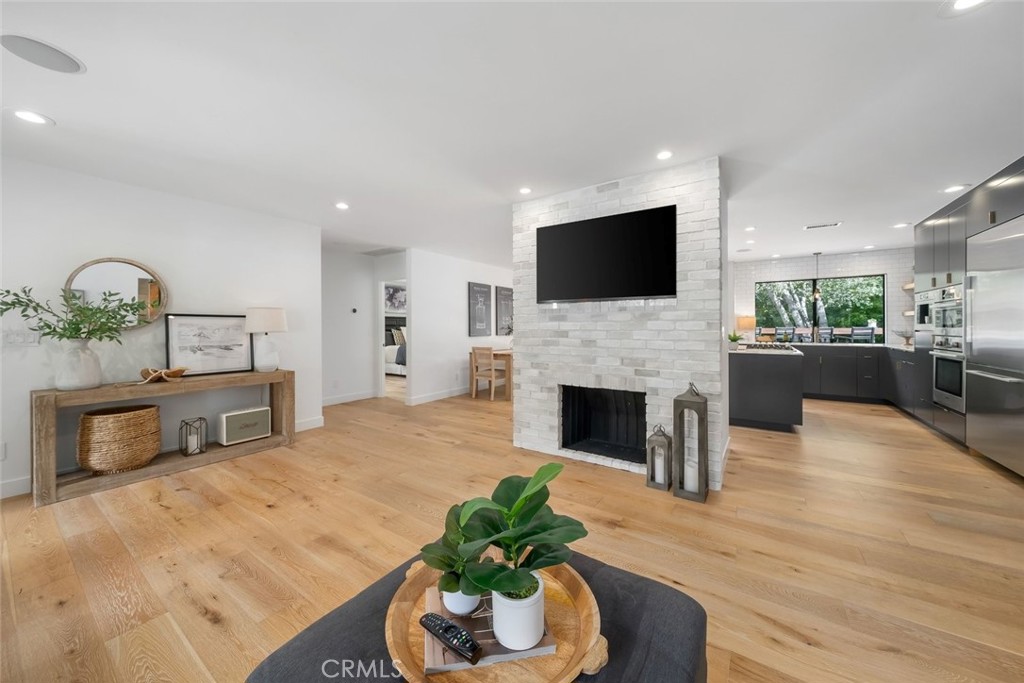 2038 San Luis Dr, San Luis Obispo, CA 93401