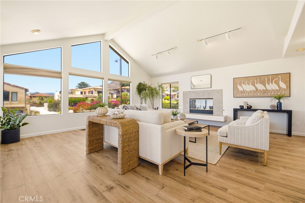 251 Vista Del Mar Ave, Pismo Beach, CA 93449