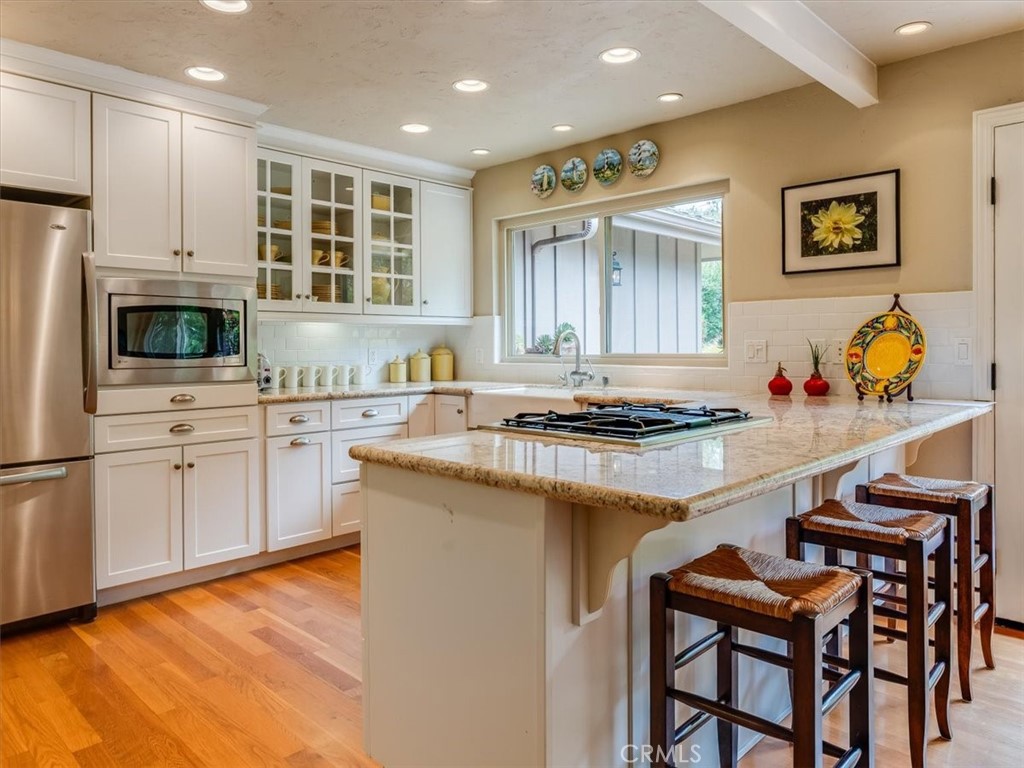 5276 Hillcrest, Cambria, CA 93428