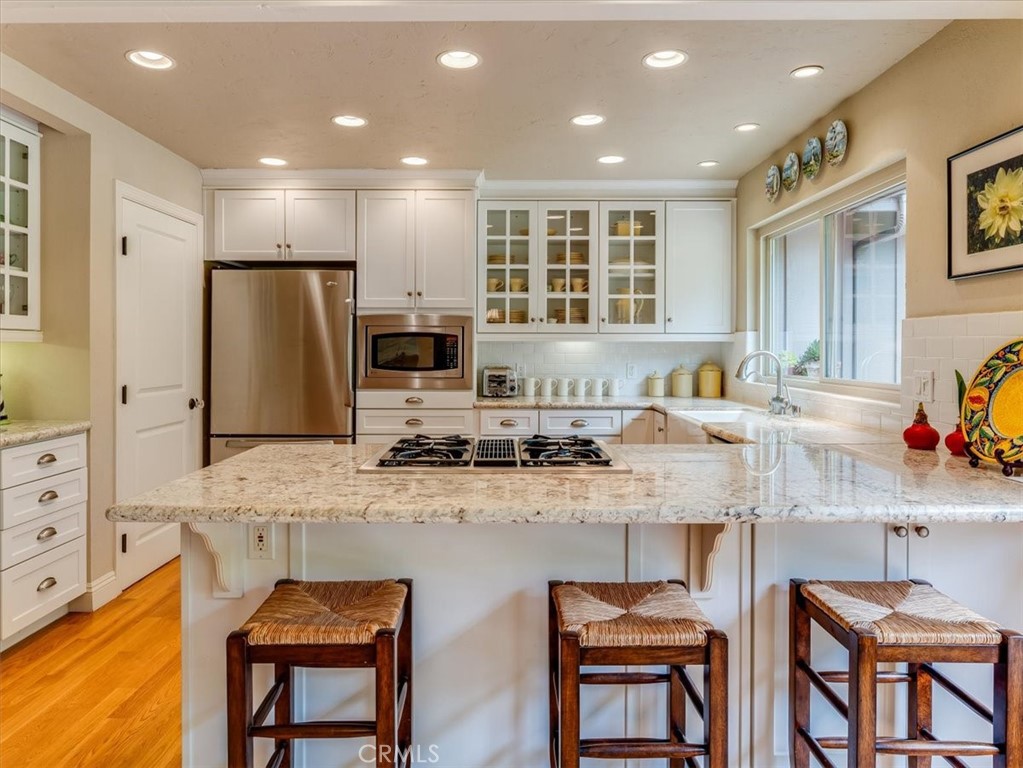 5276 Hillcrest, Cambria, CA 93428