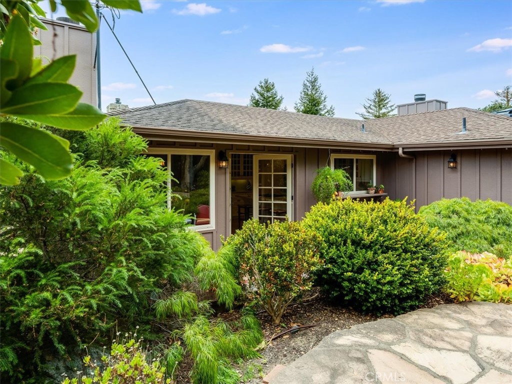5276 Hillcrest, Cambria, CA 93428