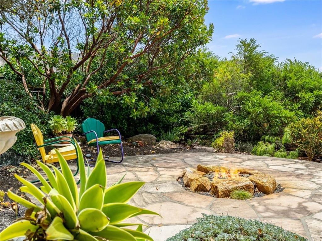5276 Hillcrest, Cambria, CA 93428