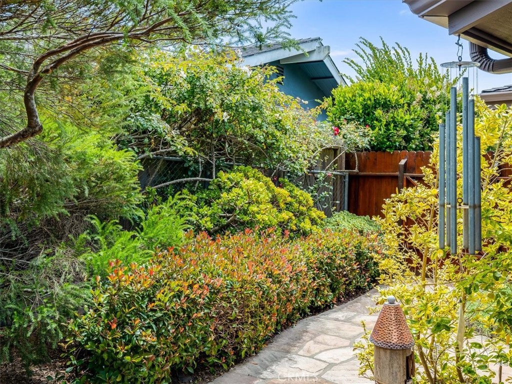 5276 Hillcrest, Cambria, CA 93428