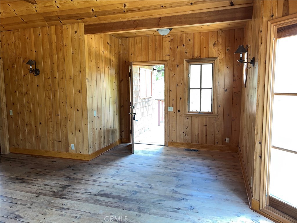 2936 Burton Dr, Cambria, CA 93428