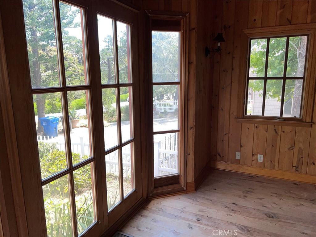 2936 Burton Dr, Cambria, CA 93428