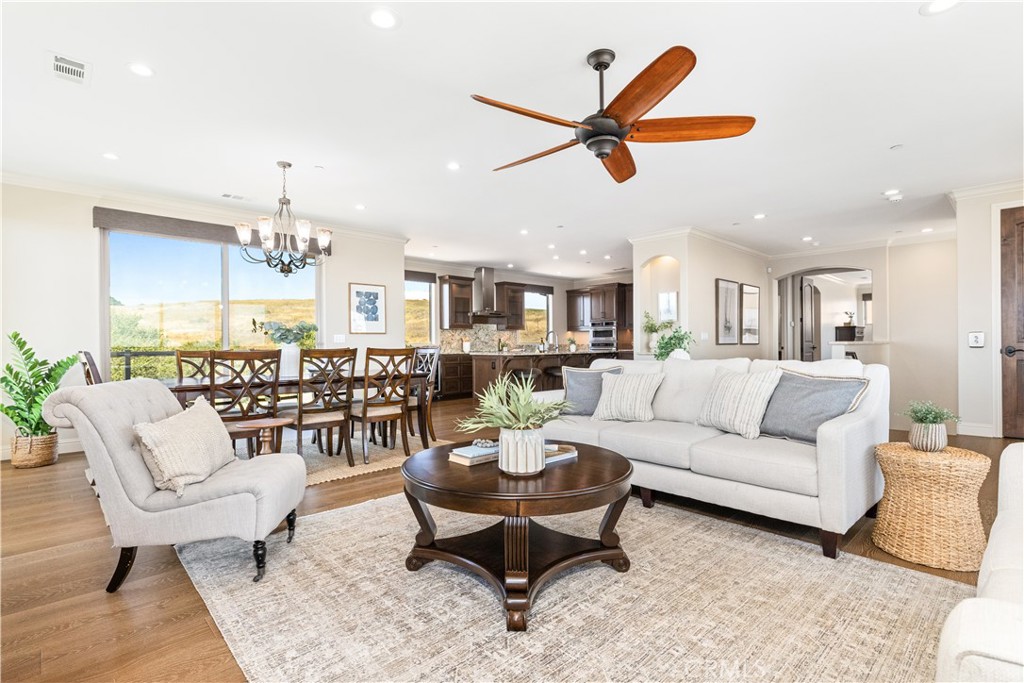 114 Clydell Ct, Pismo Beach, CA 93449