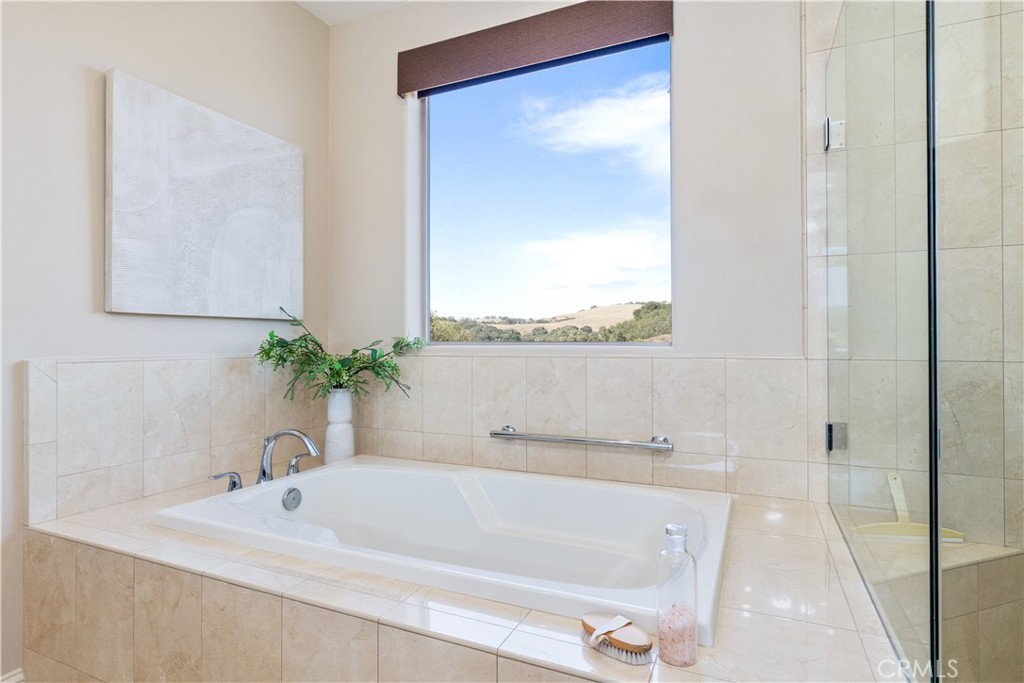 114 Clydell Ct, Pismo Beach, CA 93449