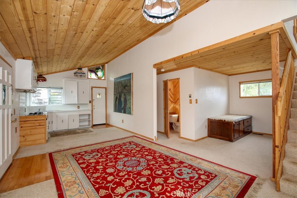 550 Worcester Dr, Cambria, CA 93428