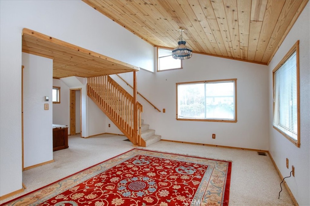 550 Worcester Dr, Cambria, CA 93428