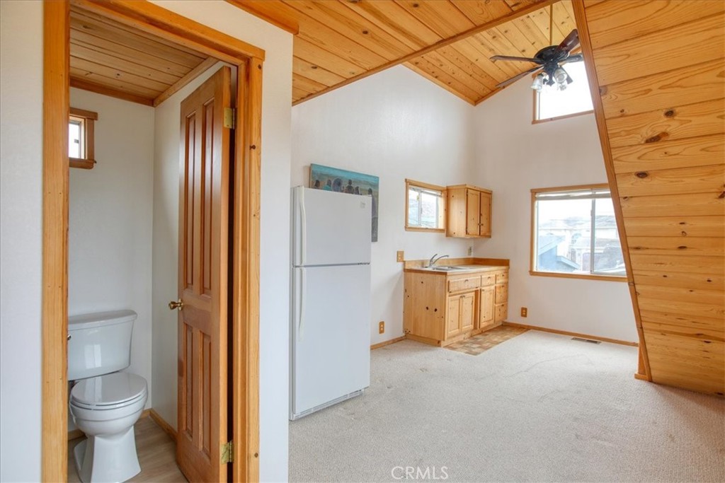 550 Worcester Dr, Cambria, CA 93428