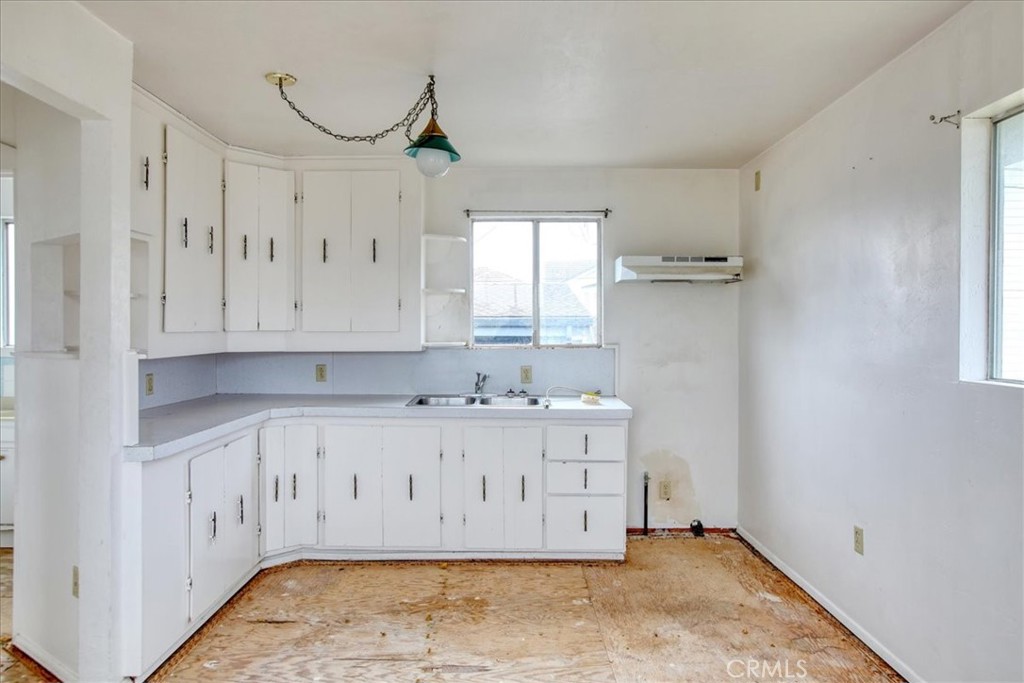 550 Worcester Dr, Cambria, CA 93428